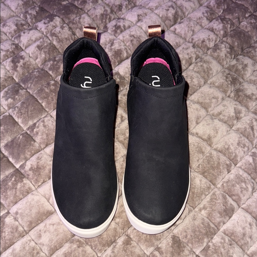 Black Ryka Wedge Bootie Sneaker Size 7